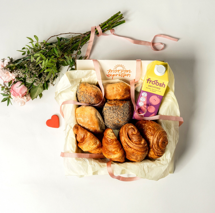 Stora Blomstergåvan i gruppen Alla produkter / Frukostpaket hos Morgonexpressen (set-gateau-storblomster)